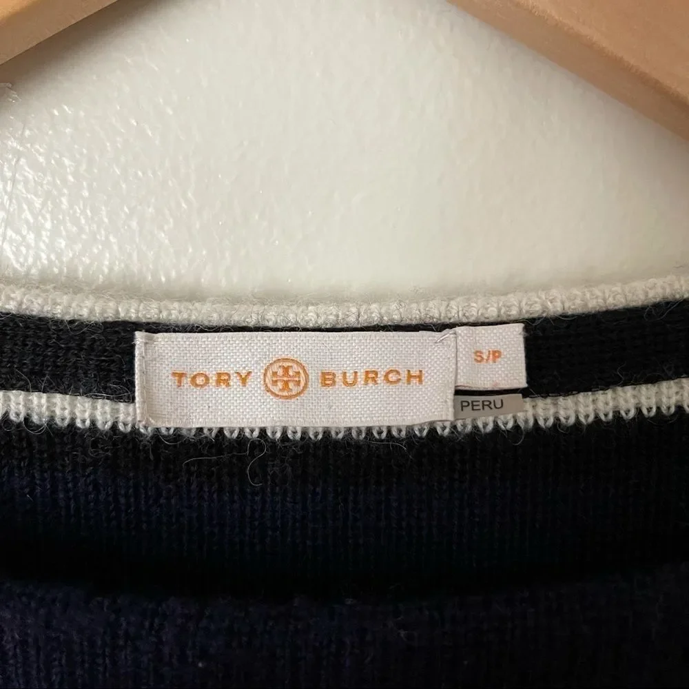 Tory Burch Striped 100% Baby Alpaca Pullover sweater size Small preowned
